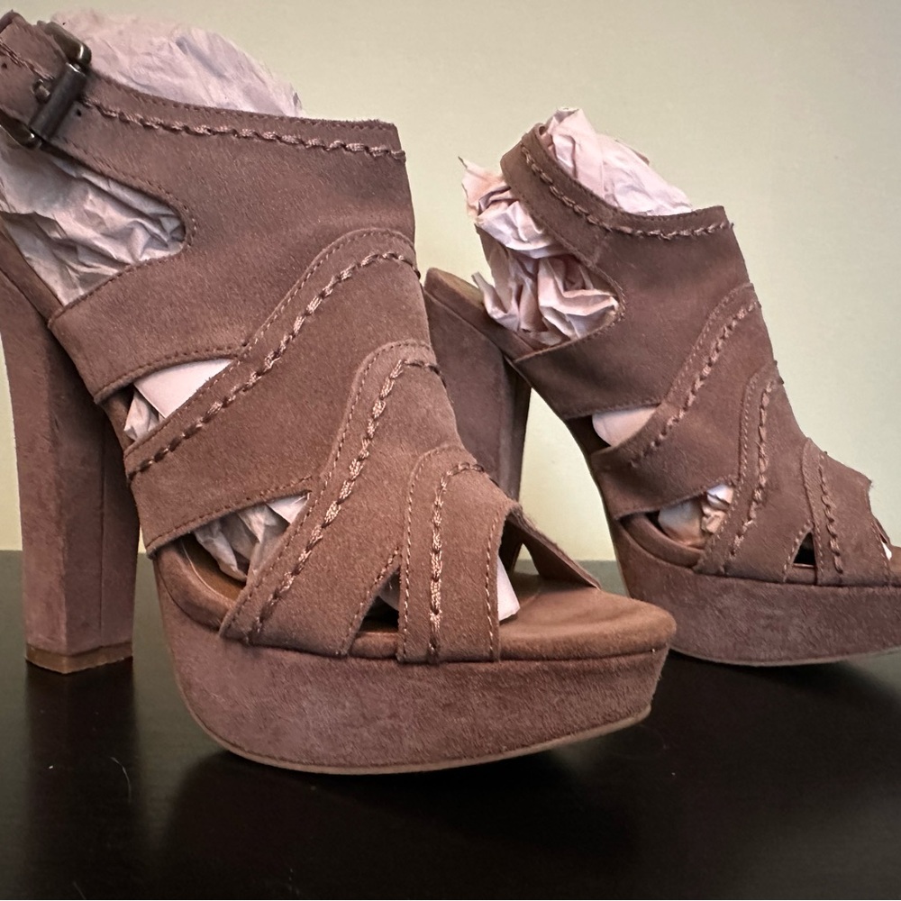 Steve Madden Brown/Grey Ricki Platform Heels